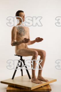 Sitting reference of nude Willard 0014